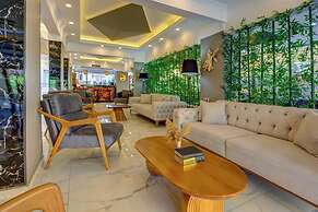 Miss Cleopatra Hotel