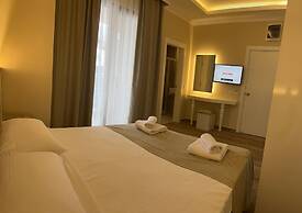 Miss Cleopatra Hotel