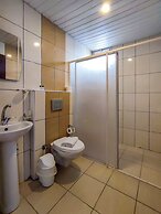 Miss Cleopatra Hotel