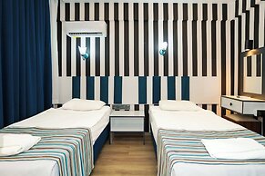 Miss Cleopatra Hotel