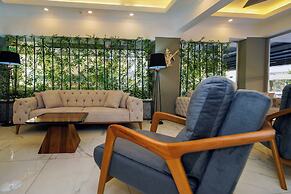 Miss Cleopatra Hotel