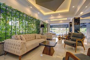 Miss Cleopatra Hotel