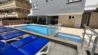 Miss Cleopatra Hotel