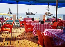 Miss Cleopatra Hotel