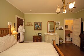 Cartier Mansion B&B