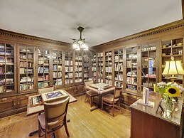 Cartier Mansion B&B