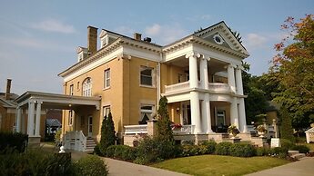 Cartier Mansion B&B