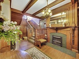 Cartier Mansion B&B
