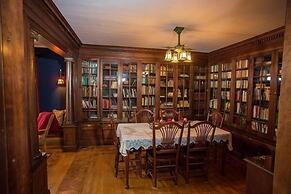 Cartier Mansion B&B
