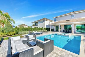 Encore Resort and Water Park At Reunion by Rentyl