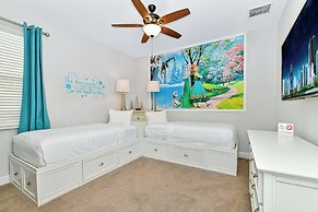 Encore Resort and Water Park At Reunion by Rentyl