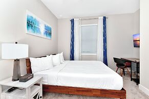 Encore Resort and Water Park At Reunion by Rentyl