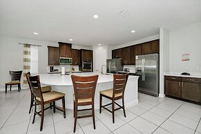 Encore Resort and Water Park At Reunion by Rentyl