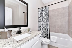 Encore Resort and Water Park At Reunion by Rentyl