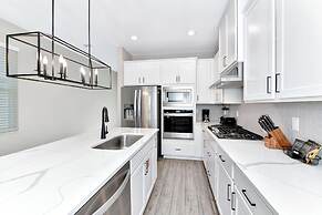 Encore Resort and Water Park At Reunion by Rentyl