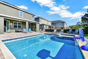 Encore Resort and Water Park At Reunion by Rentyl