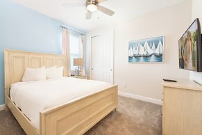 Encore Resort and Water Park At Reunion by Rentyl