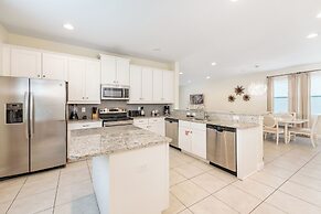 Encore Resort and Water Park At Reunion by Rentyl