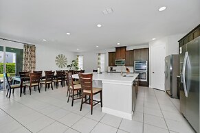 Encore Resort and Water Park At Reunion by Rentyl