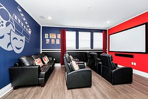 Encore Resort and Water Park At Reunion by Rentyl