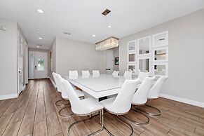 Encore Resort and Water Park At Reunion by Rentyl