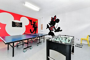 Encore Resort and Water Park At Reunion by Rentyl