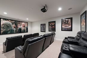 Encore Resort and Water Park At Reunion by Rentyl