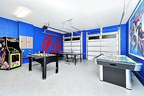 Encore Resort and Water Park At Reunion by Rentyl