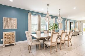 Encore Resort and Water Park At Reunion by Rentyl