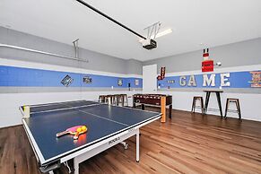 Encore Resort and Water Park At Reunion by Rentyl