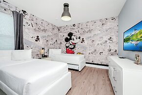 Encore Resort and Water Park At Reunion by Rentyl