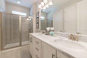 Encore Resort and Water Park At Reunion by Rentyl