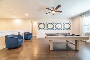 Encore Resort and Water Park At Reunion by Rentyl