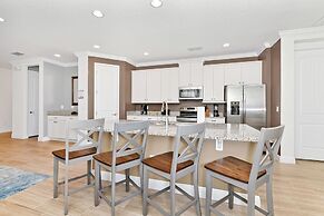 Encore Resort and Water Park At Reunion by Rentyl