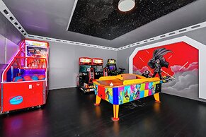 Encore Resort and Water Park At Reunion by Rentyl