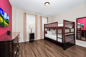 Encore Resort and Water Park At Reunion by Rentyl