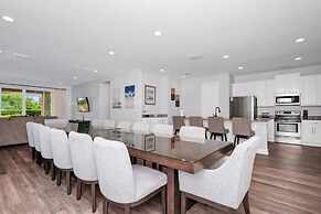 Encore Resort and Water Park At Reunion by Rentyl