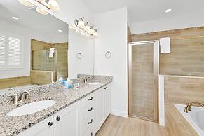 Encore Resort and Water Park At Reunion by Rentyl