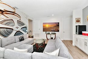 Encore Resort and Water Park At Reunion by Rentyl