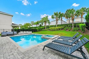 Encore Resort and Water Park At Reunion by Rentyl