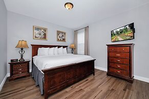 Encore Resort and Water Park At Reunion by Rentyl