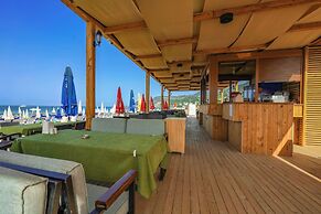 Kleopatra Arsi Hotel