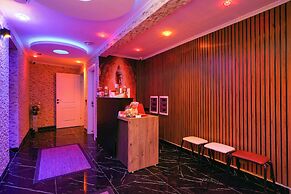 Kleopatra Arsi Hotel