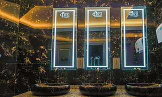 Kleopatra Arsi Hotel