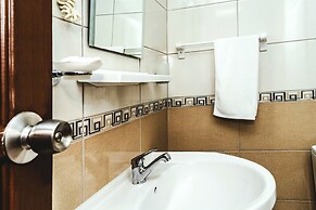 Kleopatra Arsi Hotel