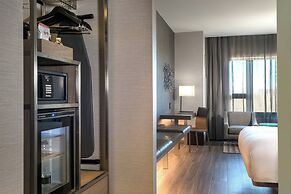 AC Hotel by Marriott Boston Cambridge