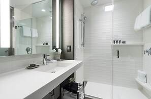 AC Hotel by Marriott Boston Cambridge