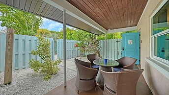 Siesta Key Palms Resort