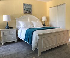 Siesta Key Palms Resort