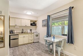 Siesta Key Palms Resort